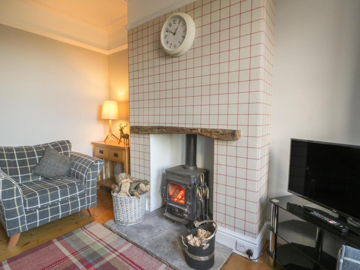 Brinkburn Cottage Scarborough Exterior photo